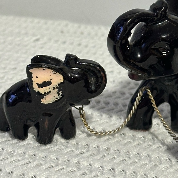 Vintage Black Ceramic Elephant Family Figurine Set - Picture 3 of 7